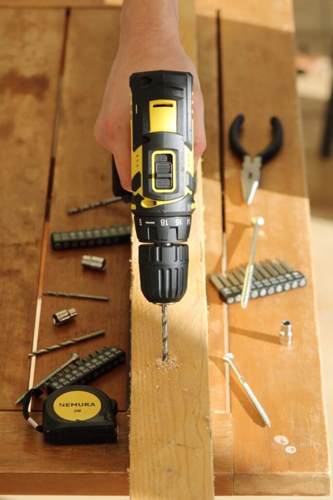 Découvrez le kit ultime à seulement 69,99 € chez E.Leclerc pour tous vos projets de bricolage !