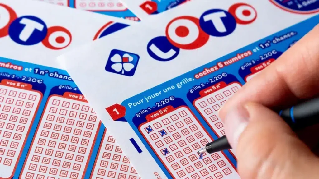 Une retraitée de 83 ans touche 71,5 millions d’euros, mais une nouvelle règle lui fait perdre son gain une semaine plus tard !
